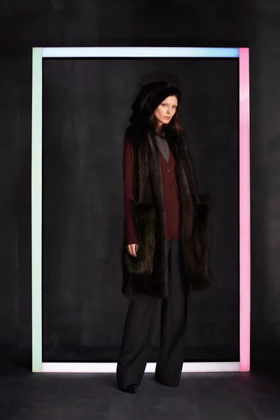 Look 2